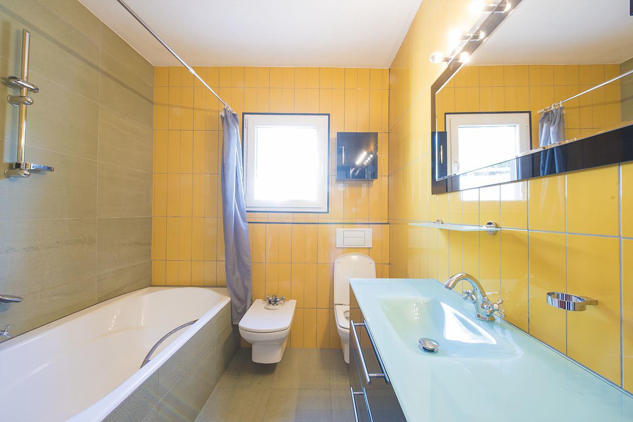 קלפה Villa Benavero Boutique Style Within Fenced Tropical Garden מראה חיצוני תמונה