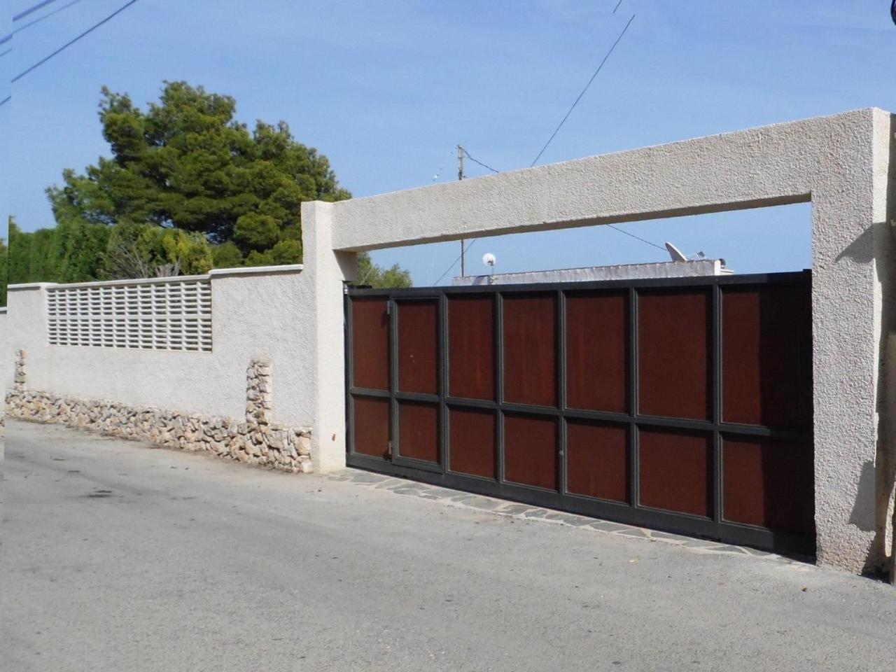 קלפה Villa Benavero Boutique Style Within Fenced Tropical Garden מראה חיצוני תמונה